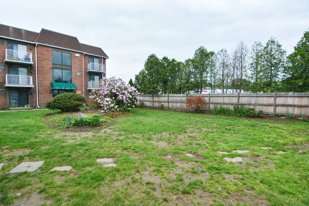 1186 Worcester Rd, Framingham