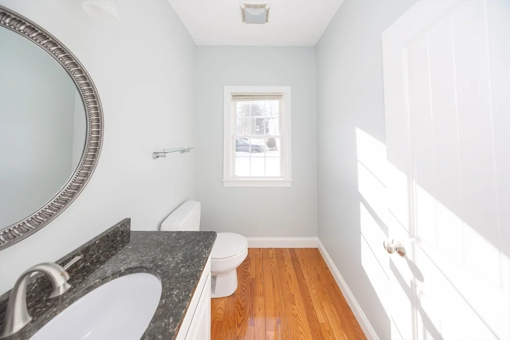 4 Cyrus Way, Northborough