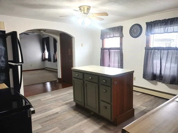 65 East St, North Attleboro