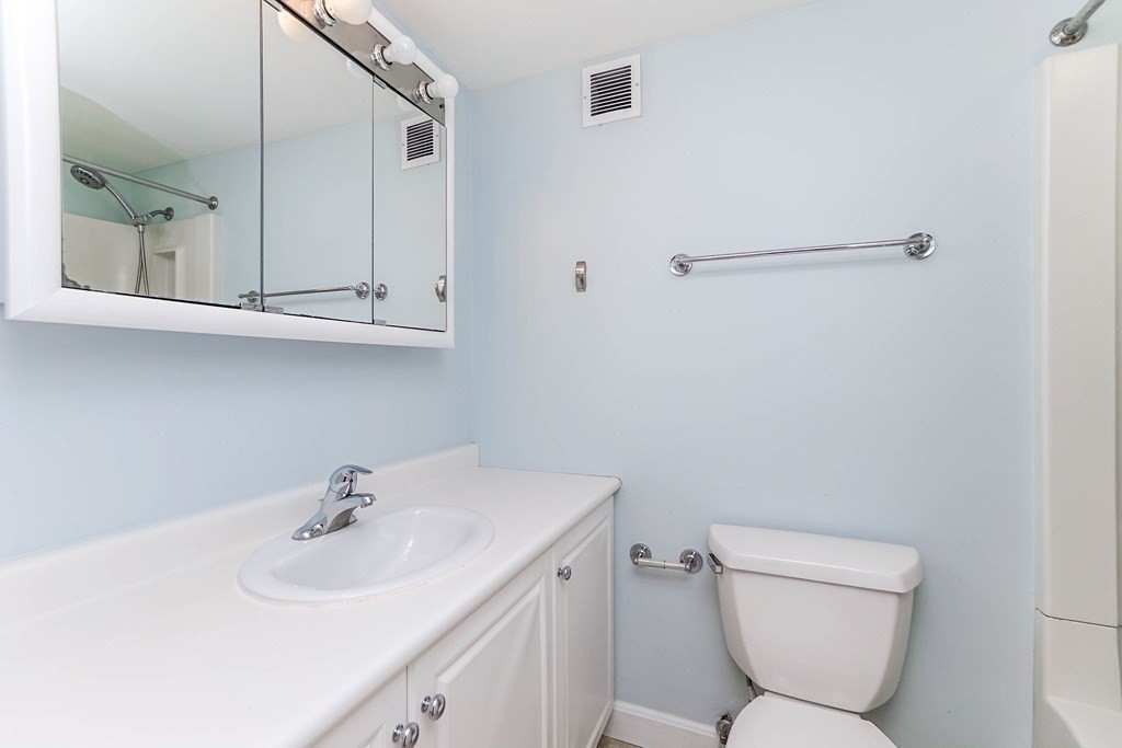 8-12 Museum Way, East Cambridge