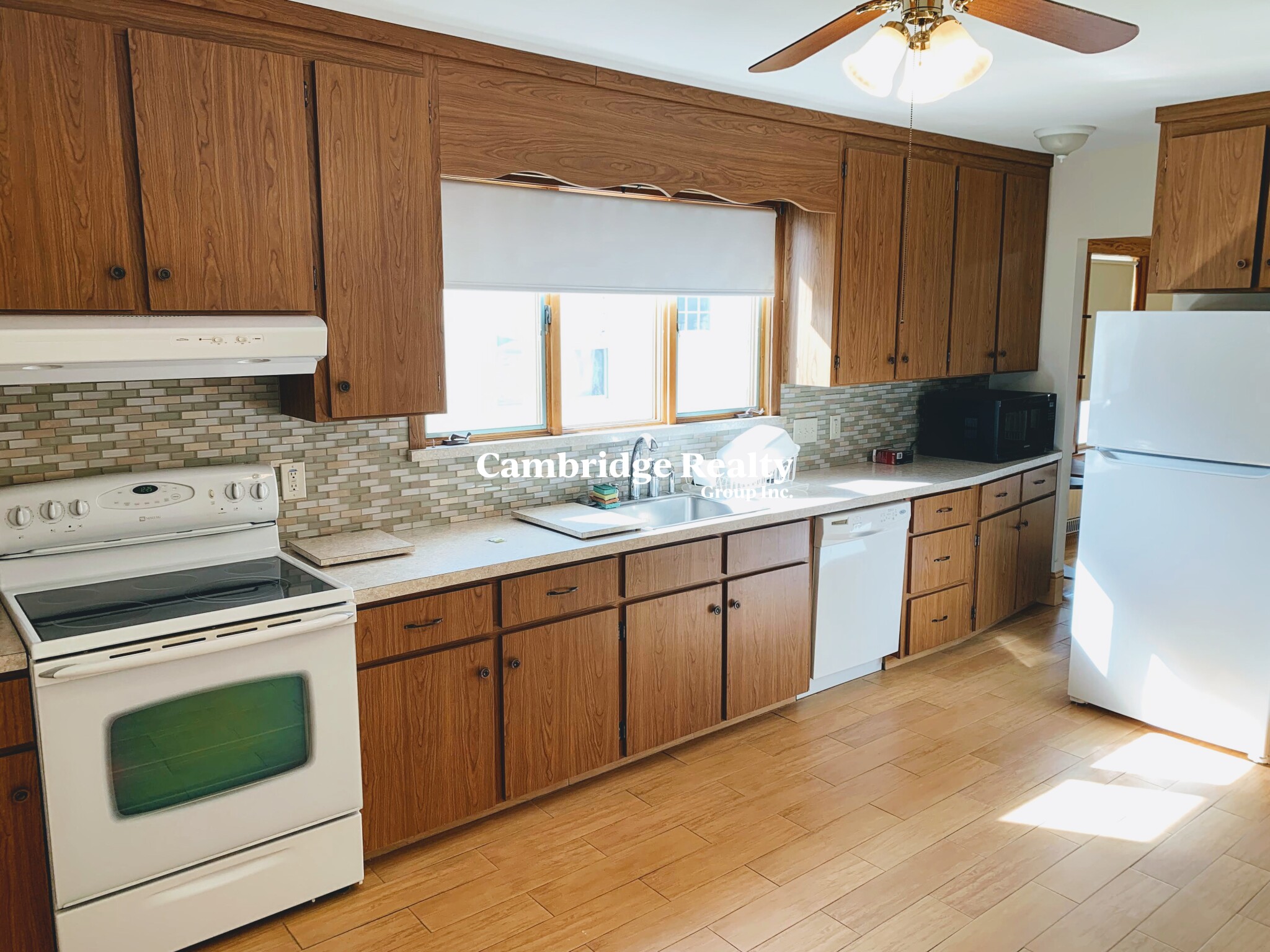 19 Adams St, Arlington