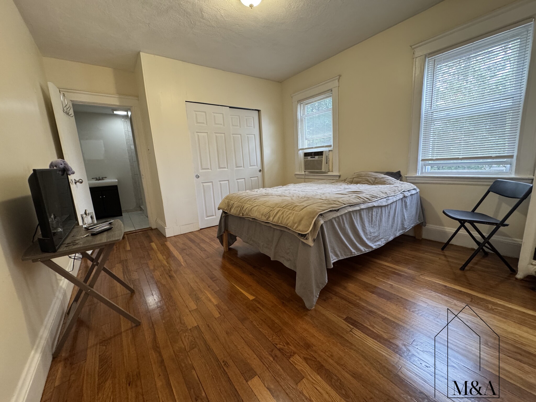 7 Monastery Rd, Brighton