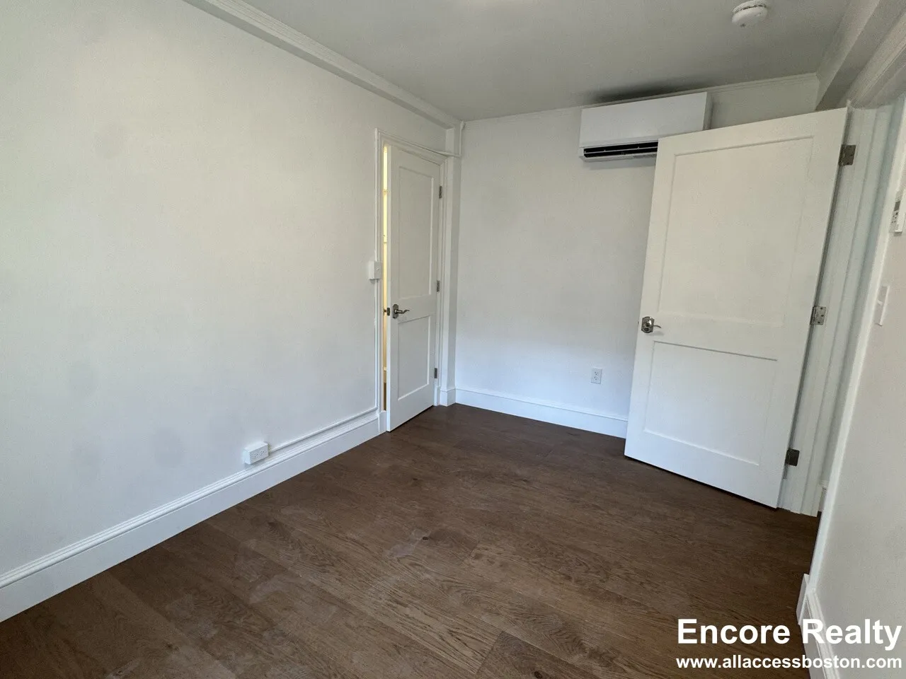 1200 Massachusetts Ave, Riverside