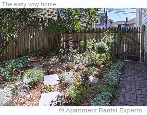 67 Fairfax St, Tufts