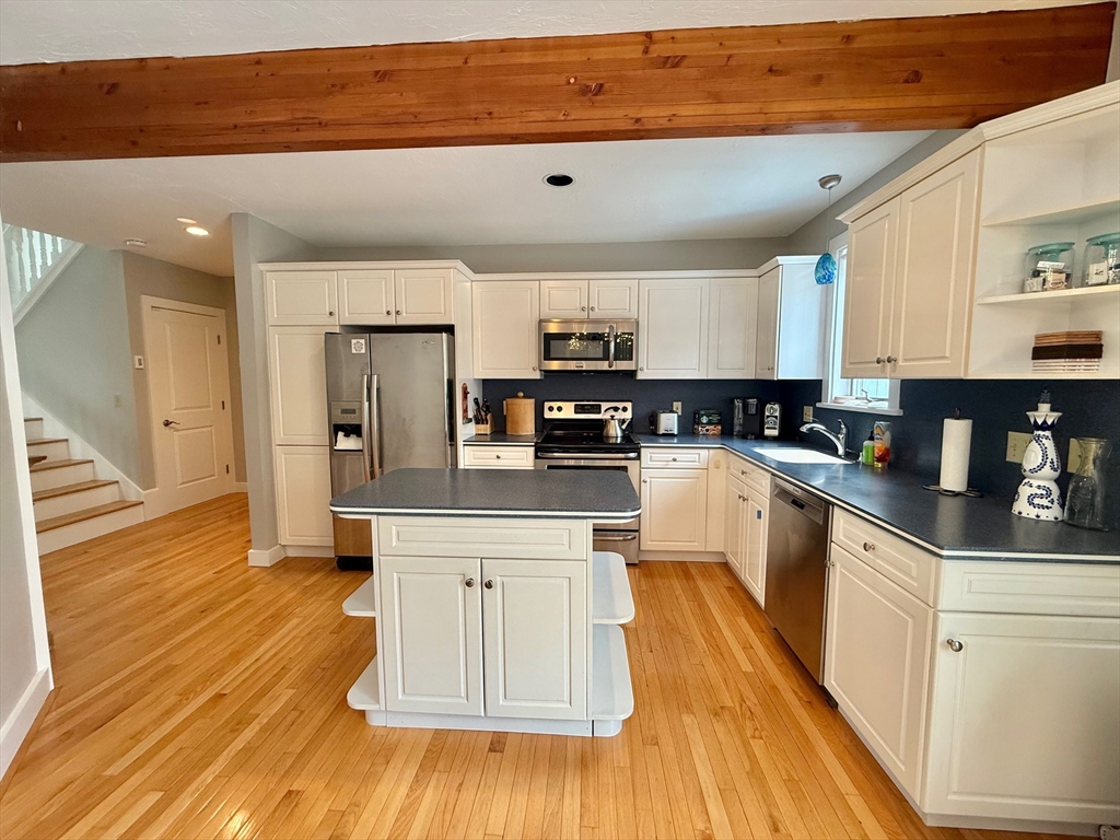 11 High Meadow, Oak Bluffs