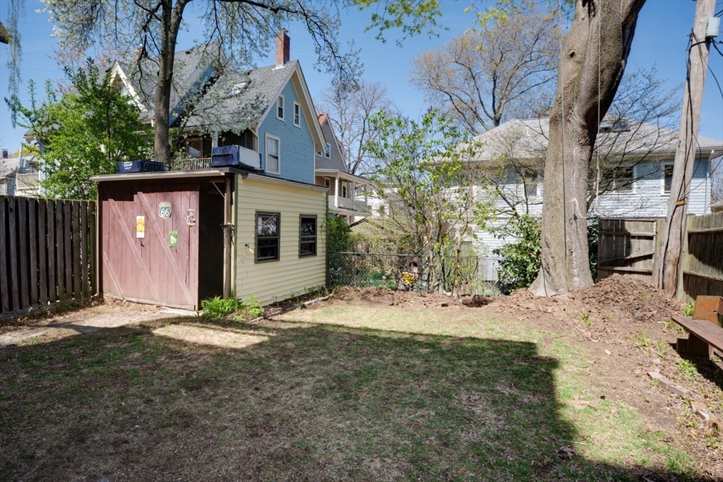 387 Huron Ave, West Cambridge