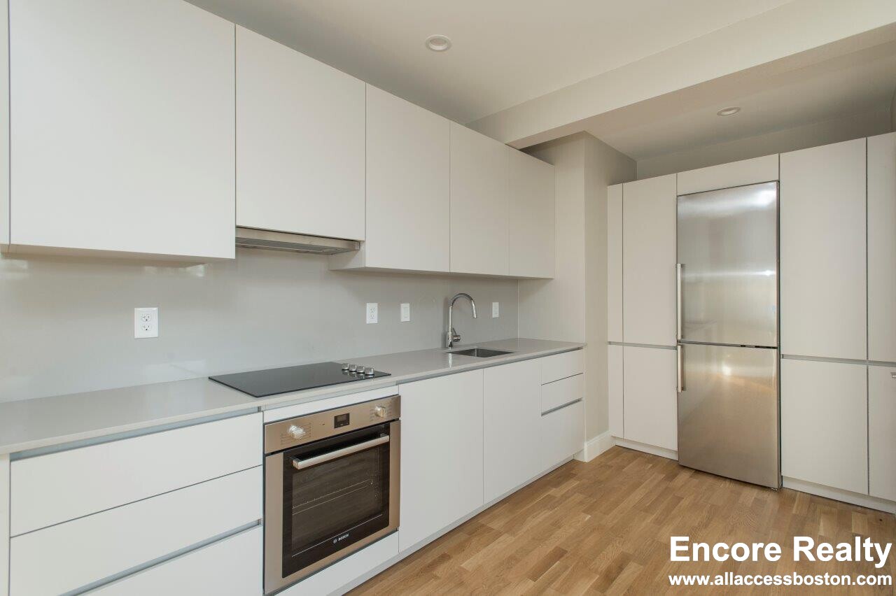 288 Chestnut Hill Ave, Brighton