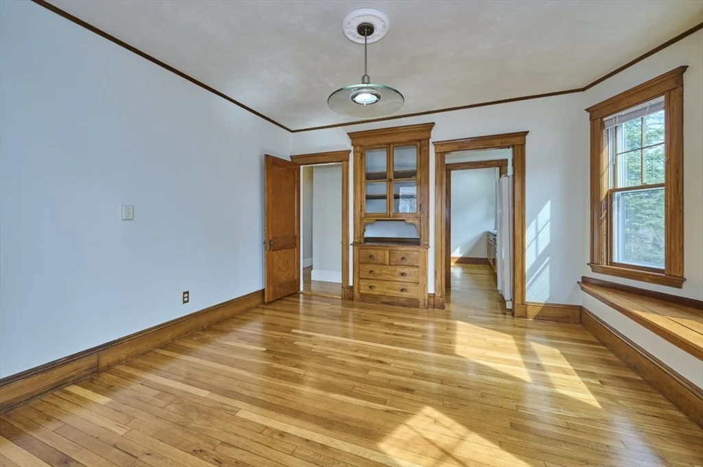 125 Winsor Ave, East Watertown