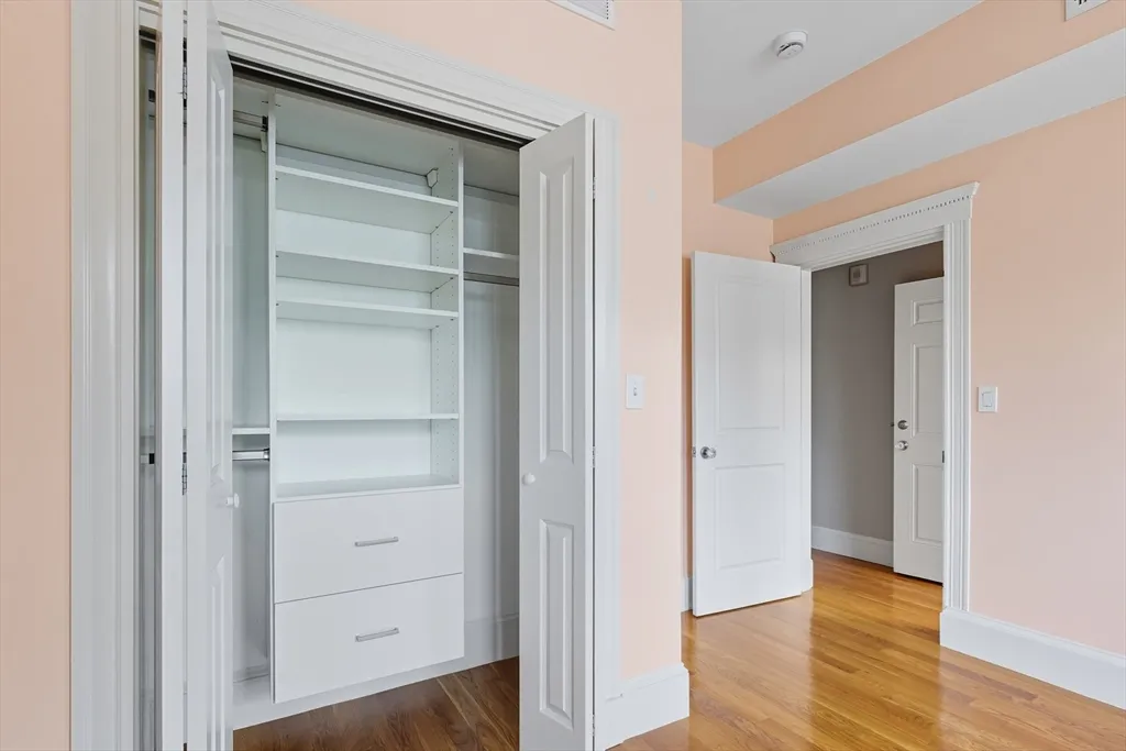 227 Centre St, Dorchester