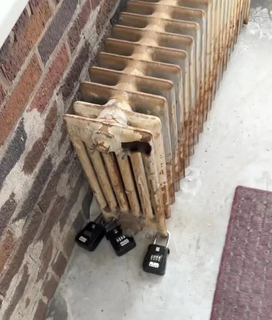 9R Winship, Brighton