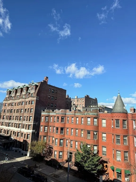 66 Westland Ave, Fenway