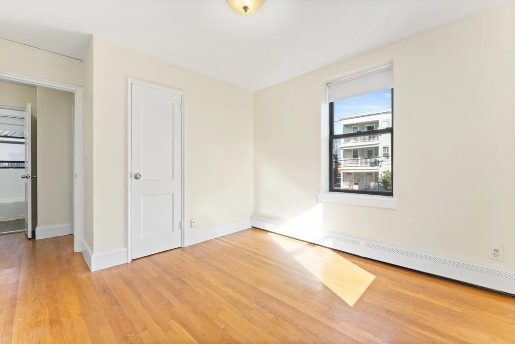 11 Victory Rd, Dorchester