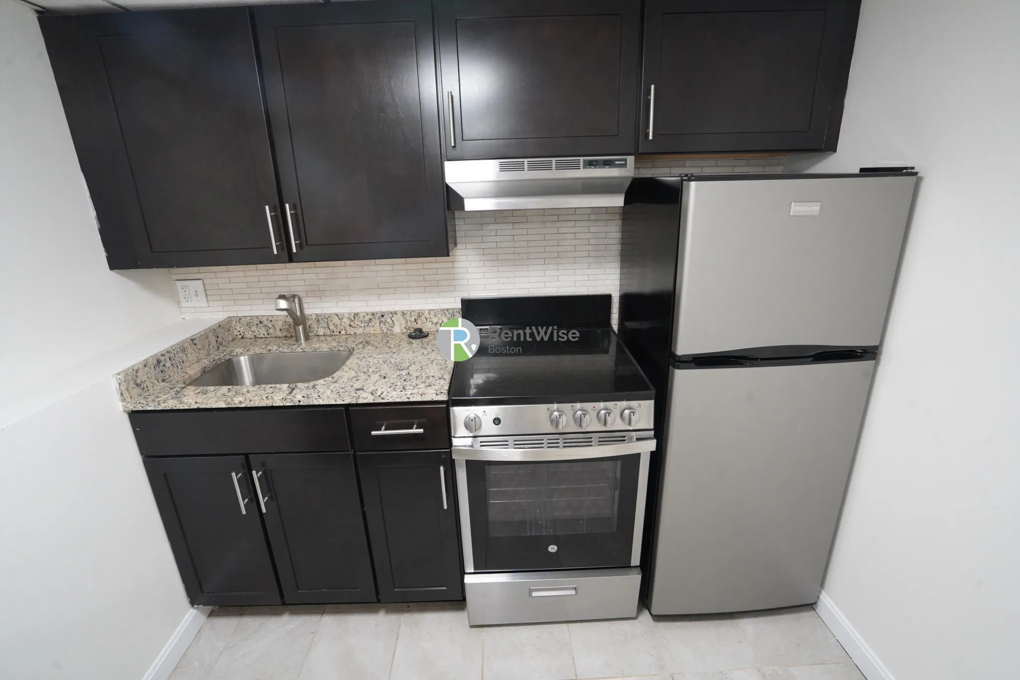 62 Boylston St, Downtown