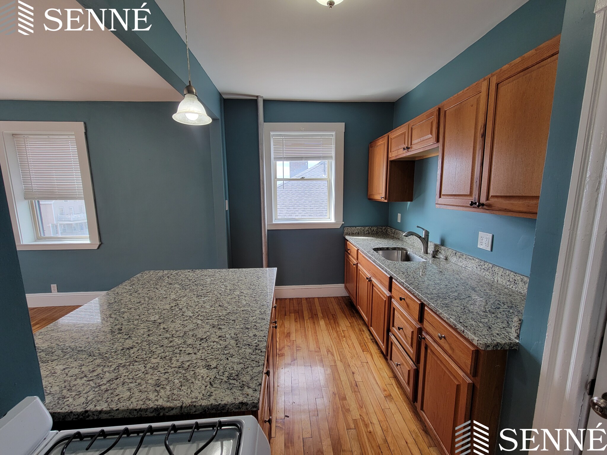 473 Broadway, South Medford