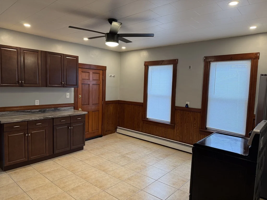 8 Beckman St, Worcester