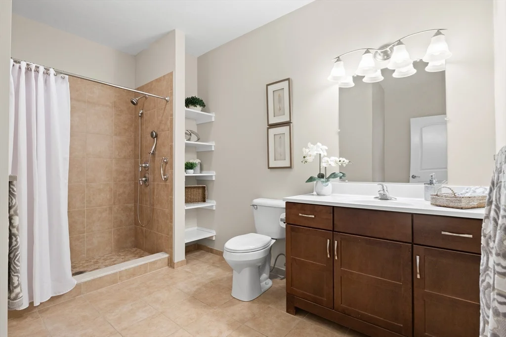 360 Andover St, Danvers