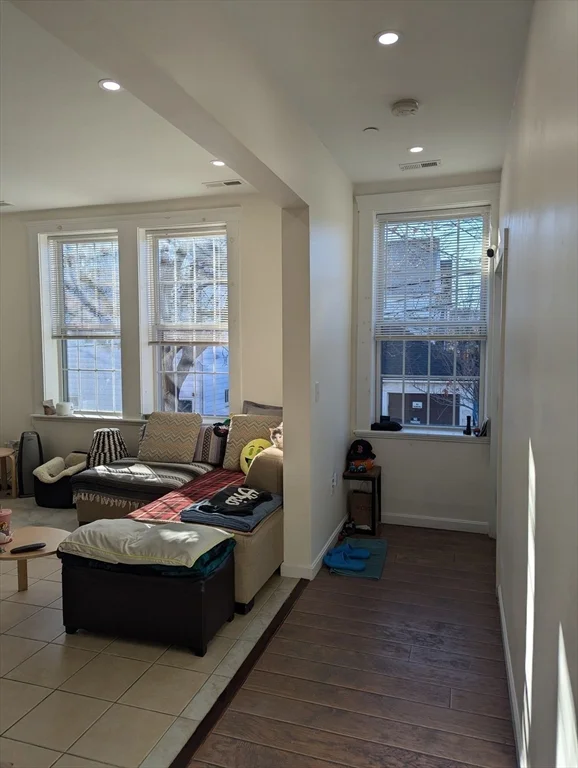 17-23 Salem St, Salem