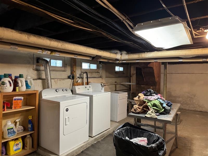 35 Magnus Ave, Ward Two