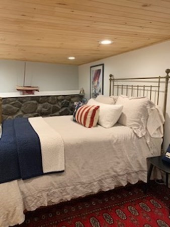 7 Lee St, Marblehead