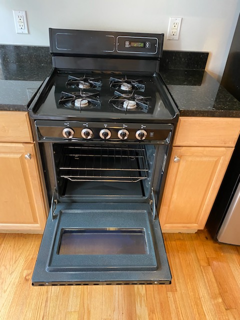 220 Hanover St, North End