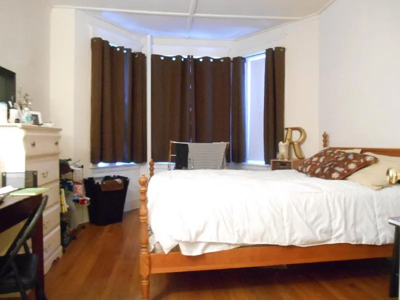 1175 Boylston St, Fenway