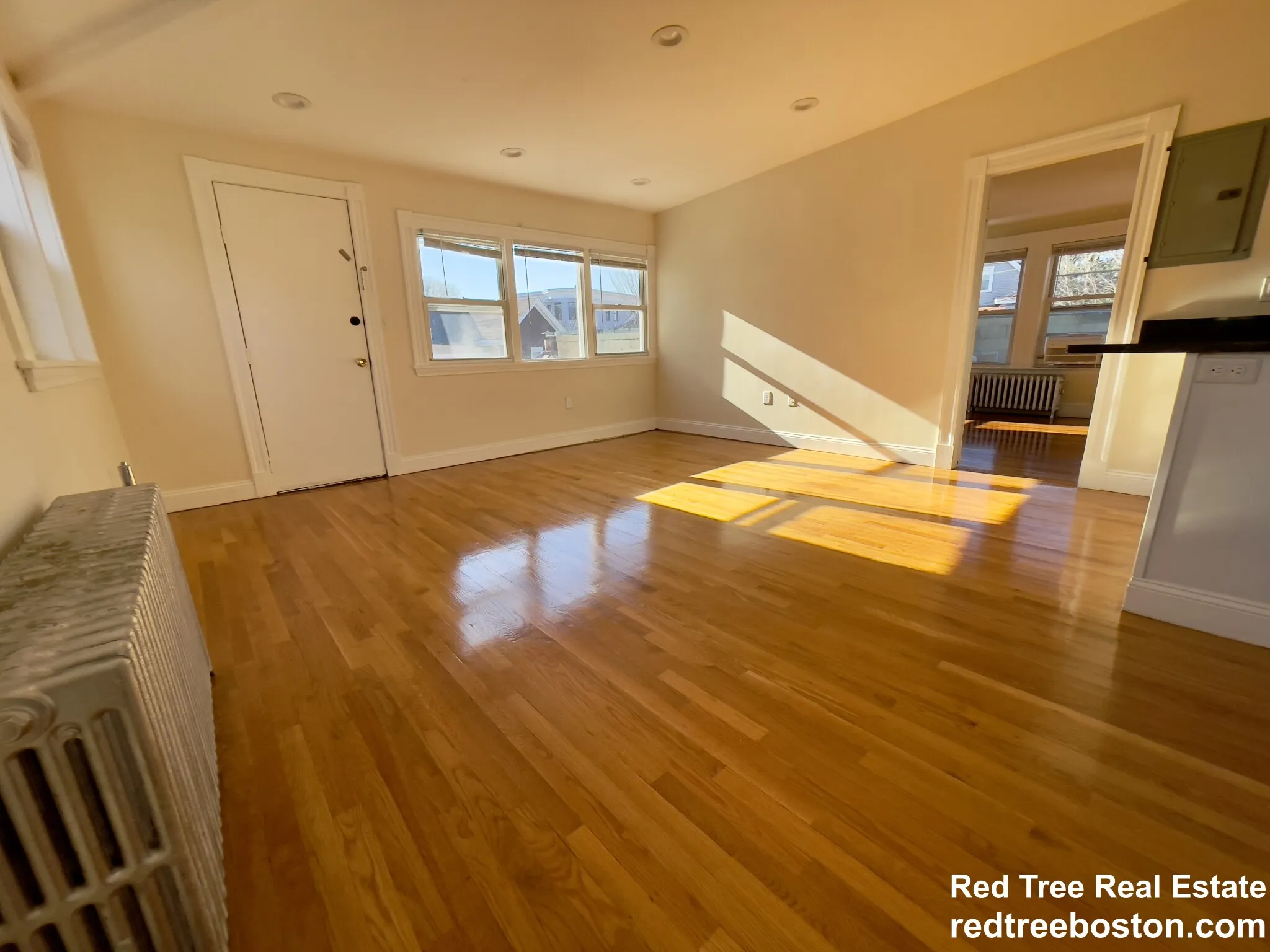 2572 Massachusetts Ave, North Cambridge