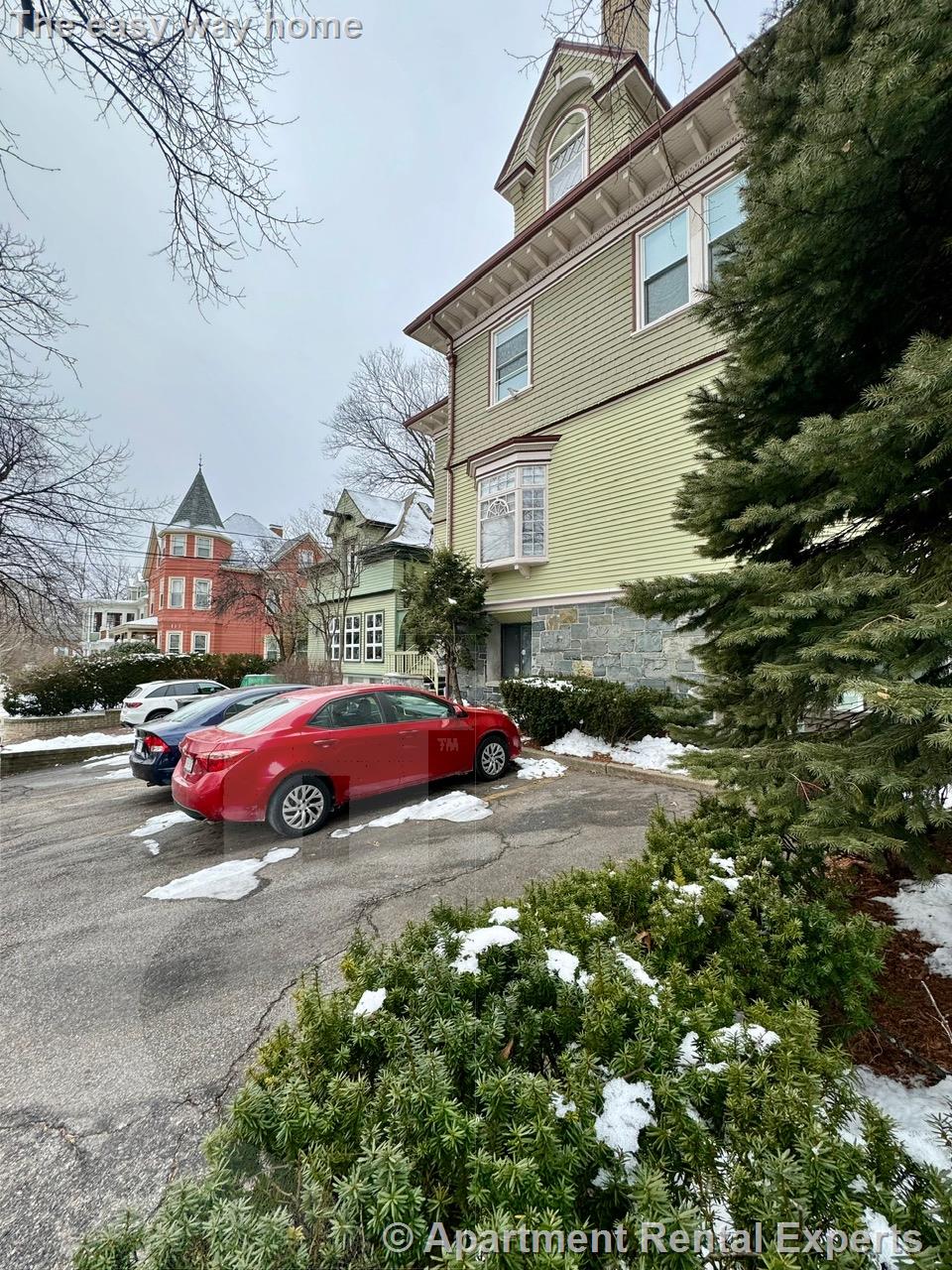 380 Broadway, Winter Hill