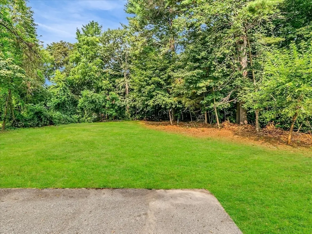 186 Main St, Cochituate