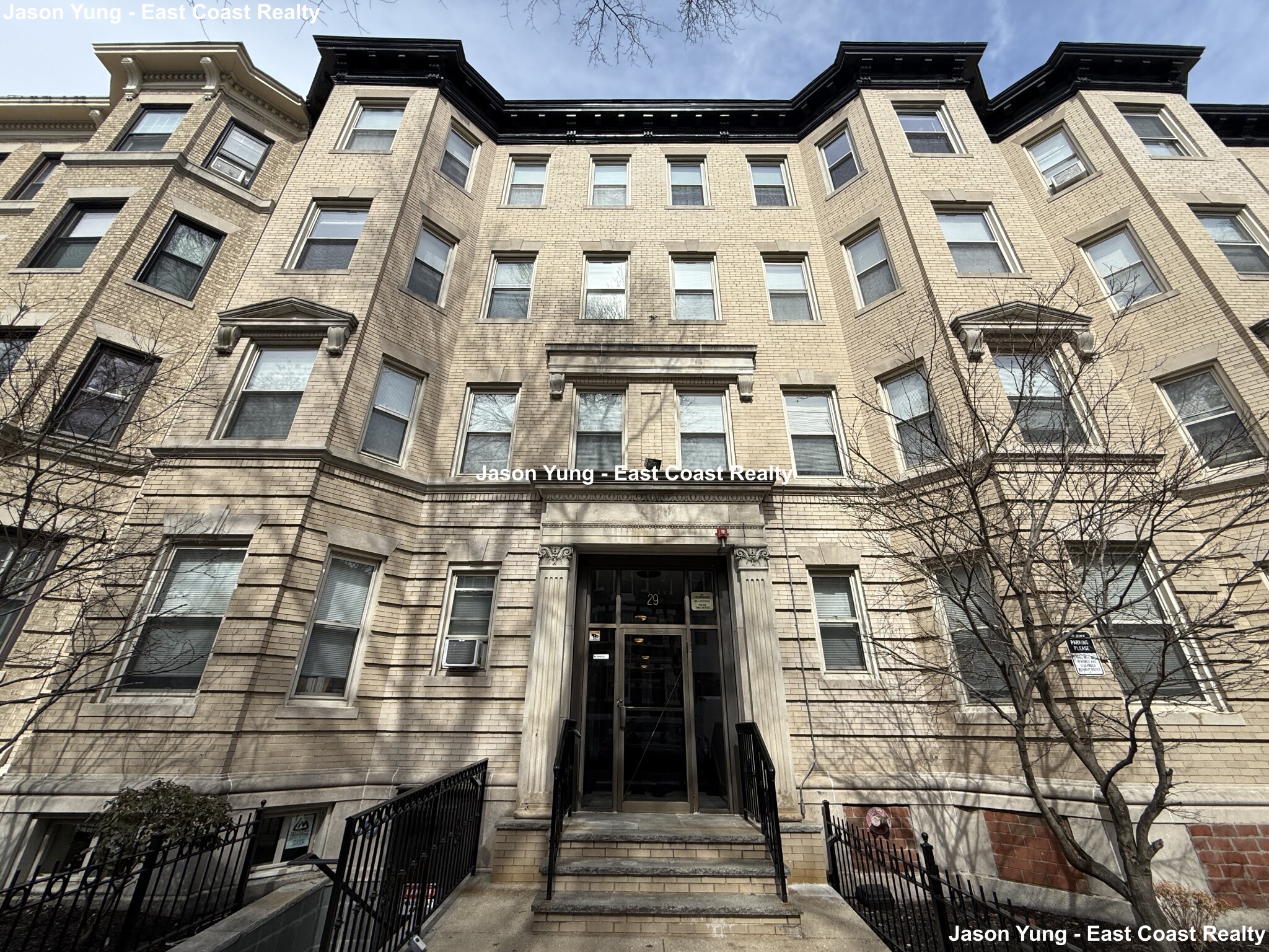 29 Queensberry St, Fenway