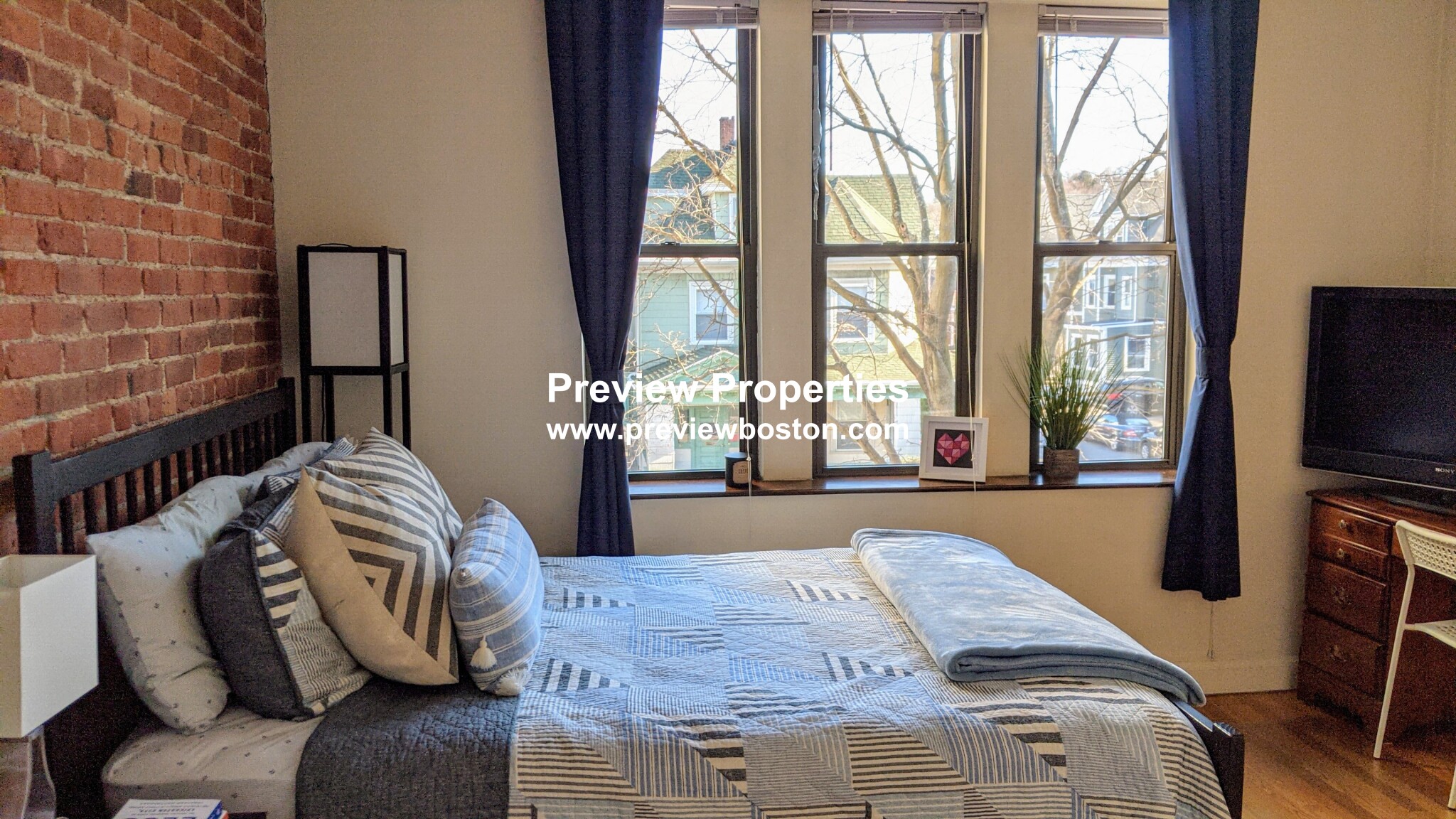 29 Brainerd Rd, Brighton