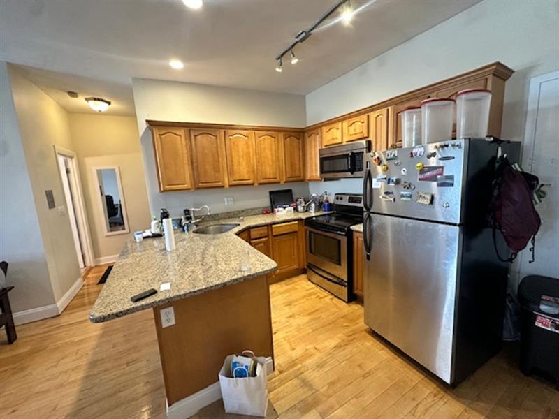 281 Harvard St, Mid-Cambridge