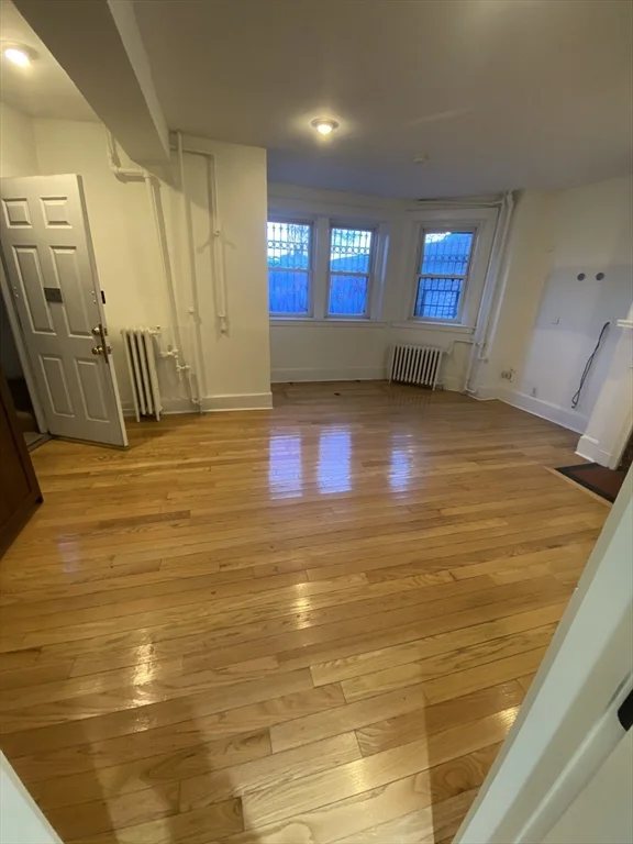 458 Beacon St, Back Bay