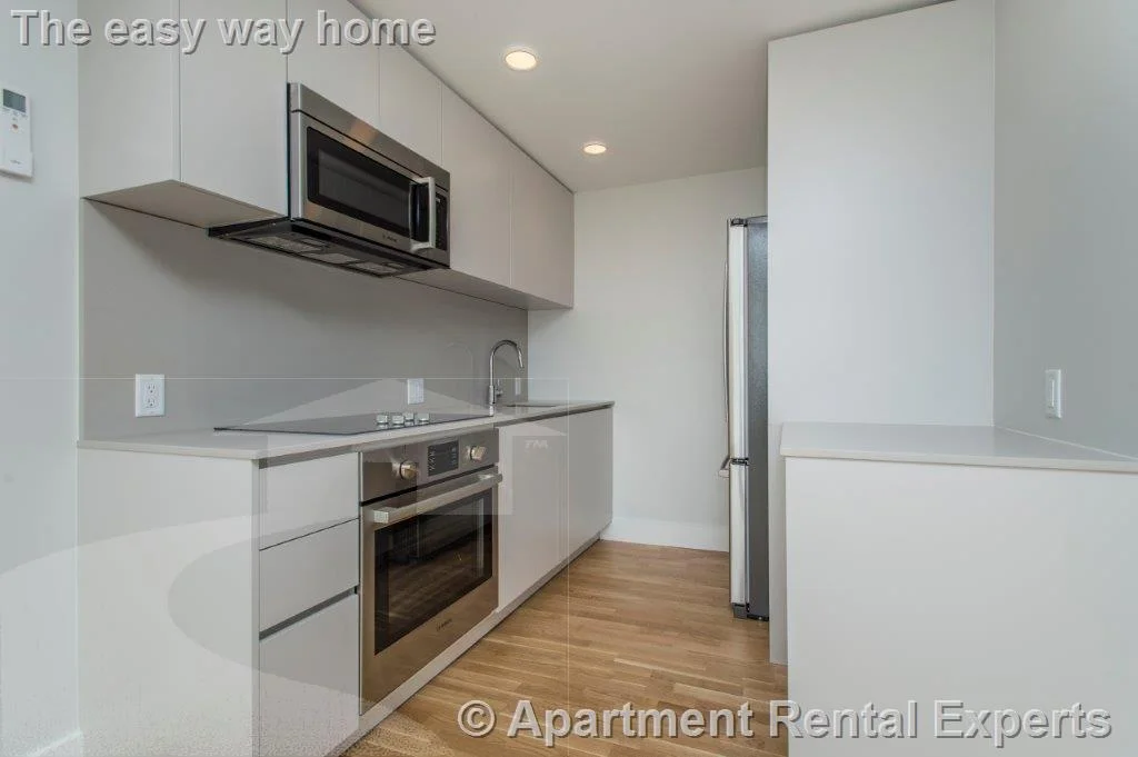 334 Harvard St, Harvard Square