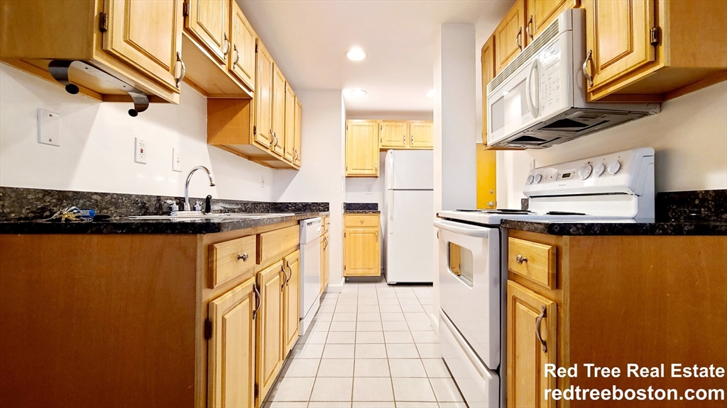 108 Jersey St, Boston