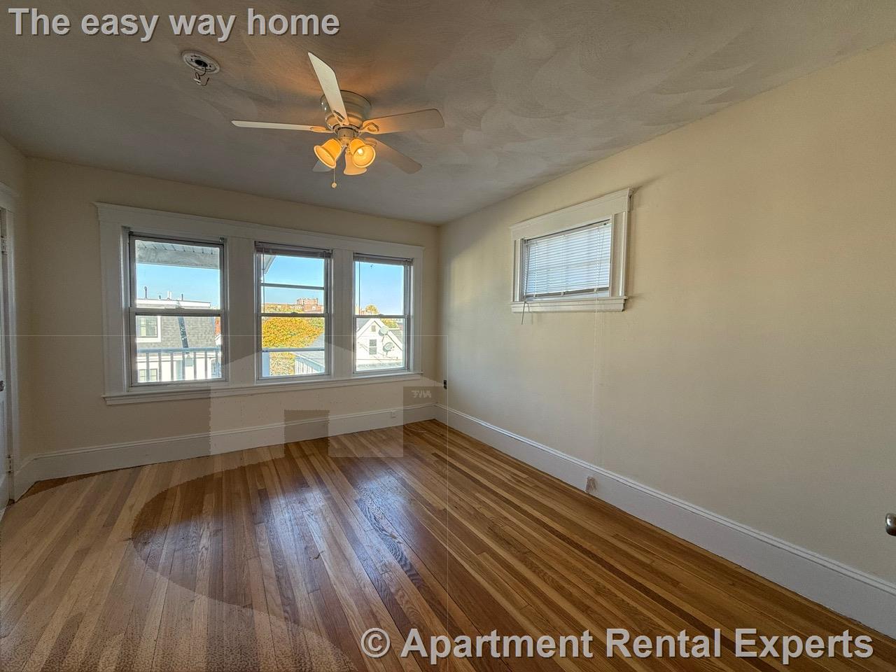 56 Derby St, Winter Hill