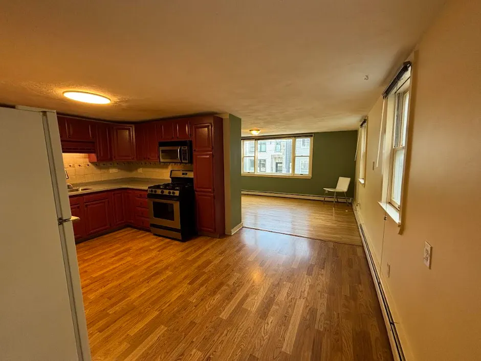 120 Spring St, East Cambridge