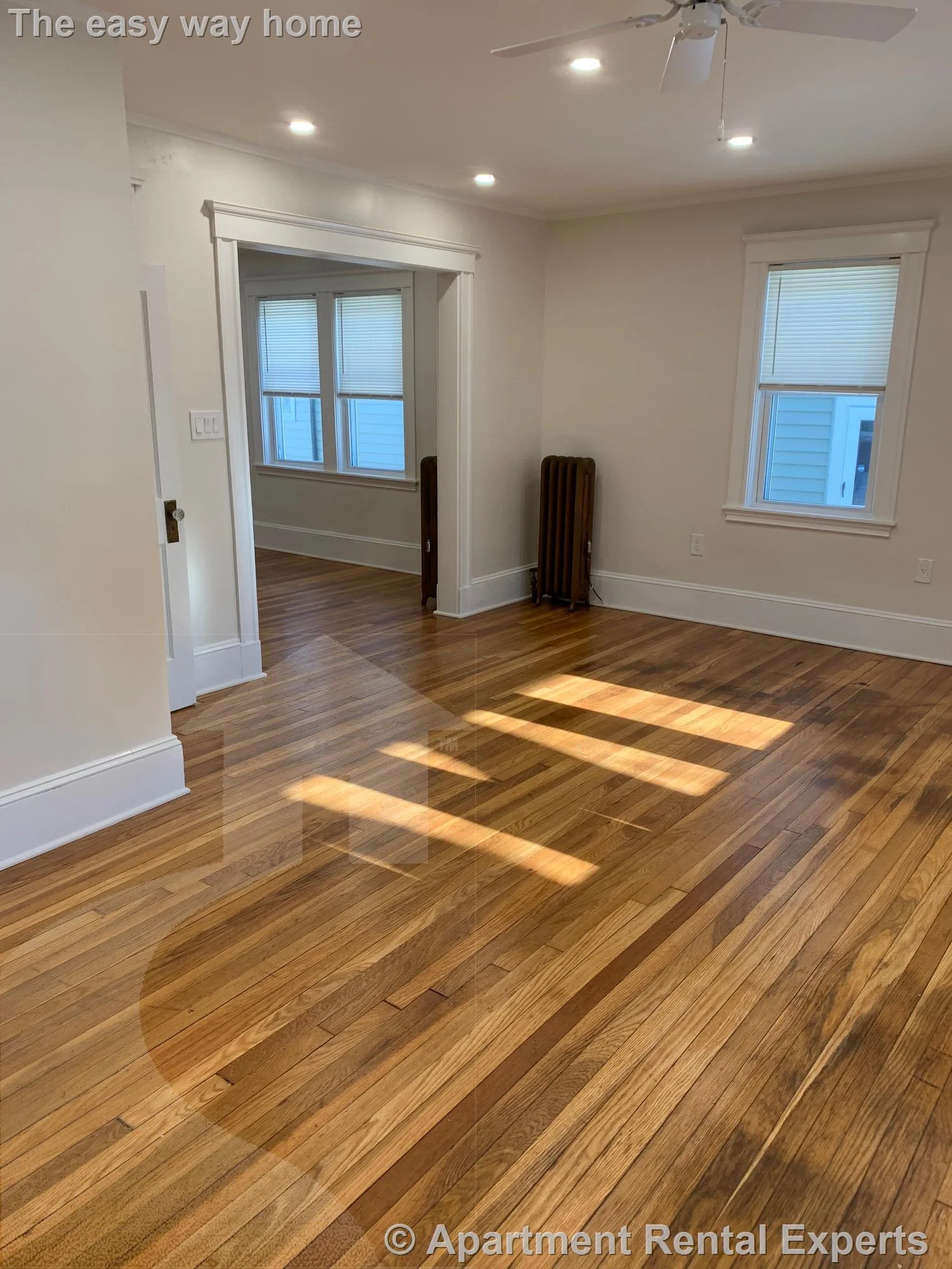 25 Laurel St, Arlington Heights