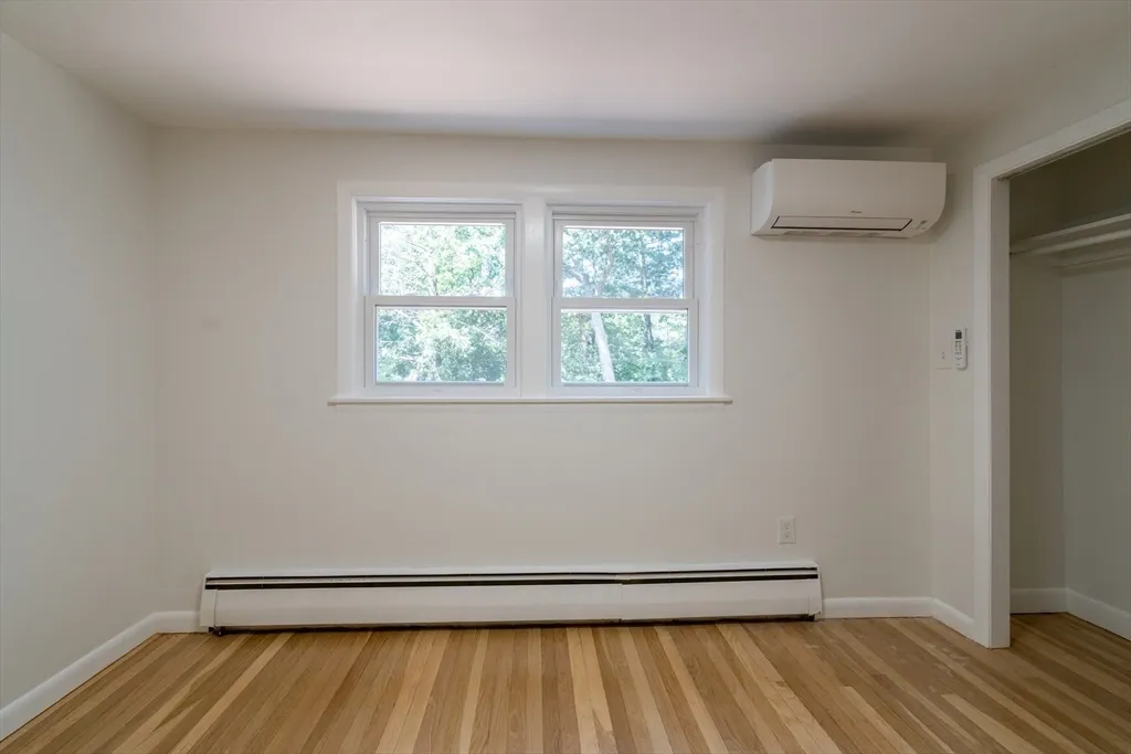 11 Maine Ave, Natick