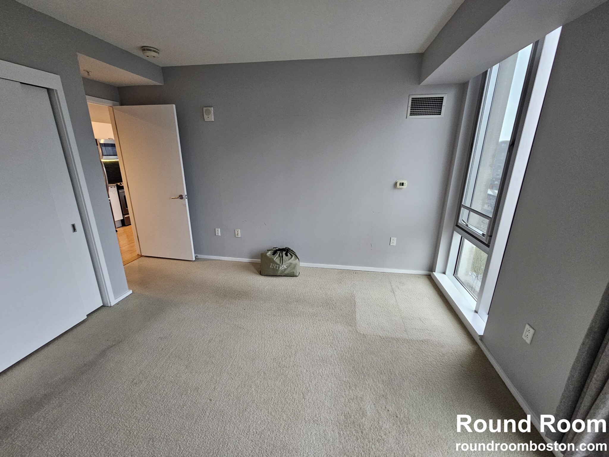 2 Earhart St, East Cambridge