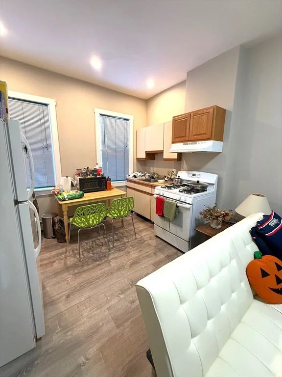 660 East 5th, South Boston