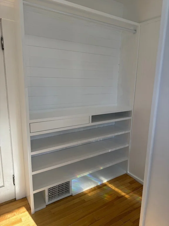 2 Harding St, Fitchburg