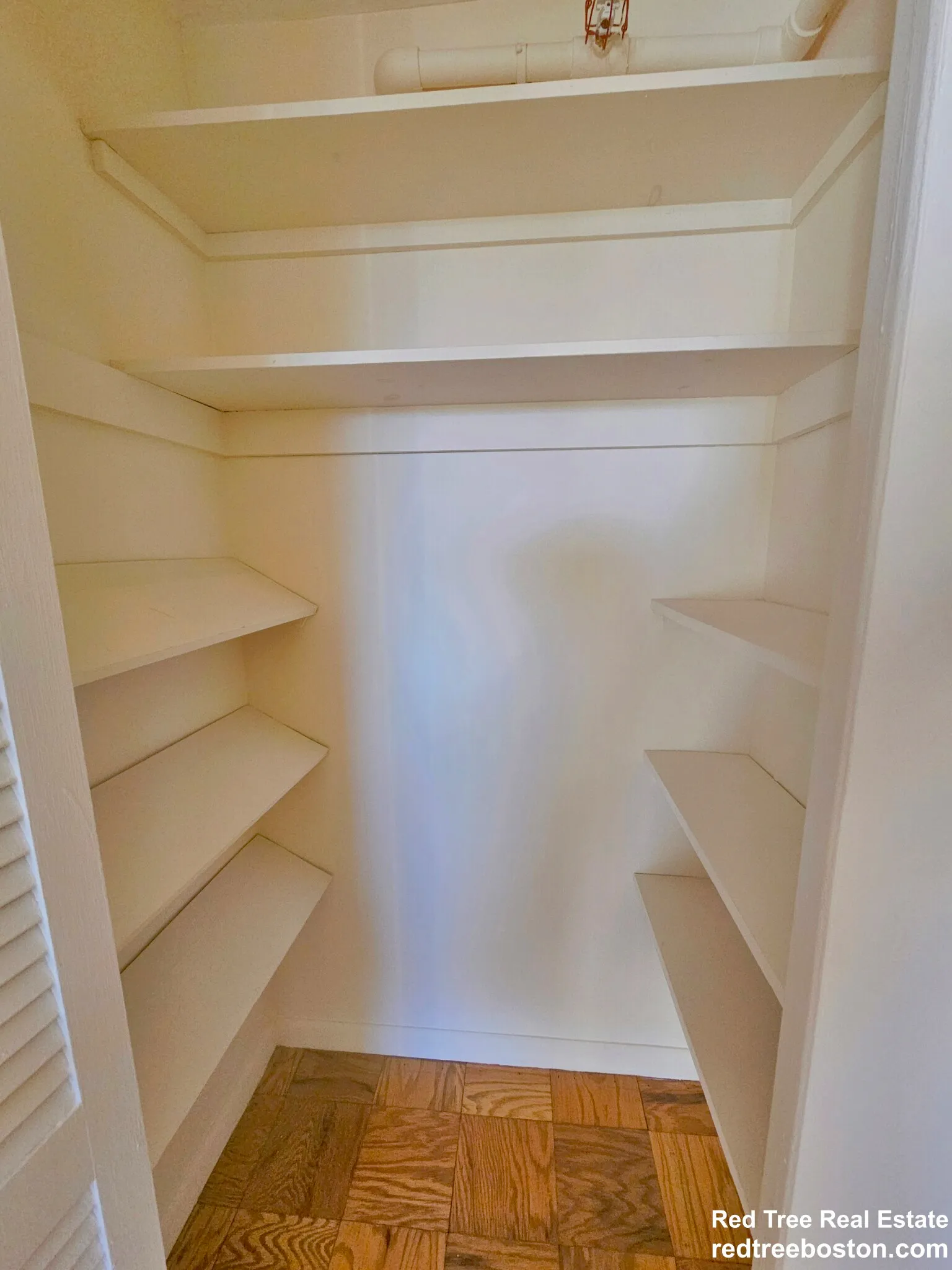 101 Monmouth St, Longwood