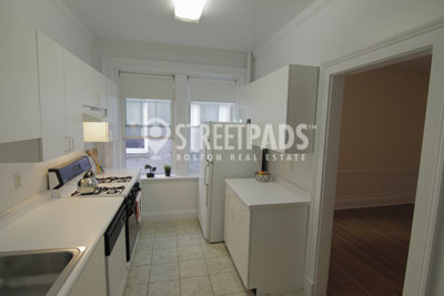 115 Kilsyth Rd, Brighton