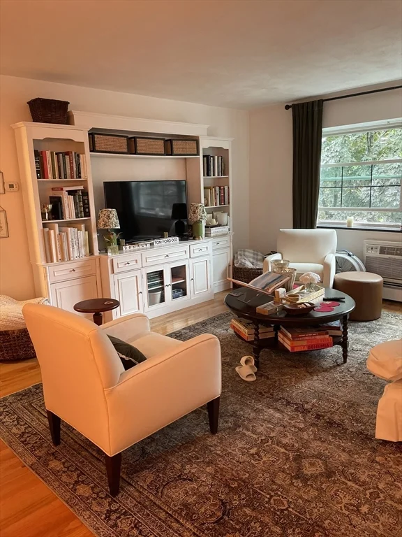 101 Walker St, Newtonville