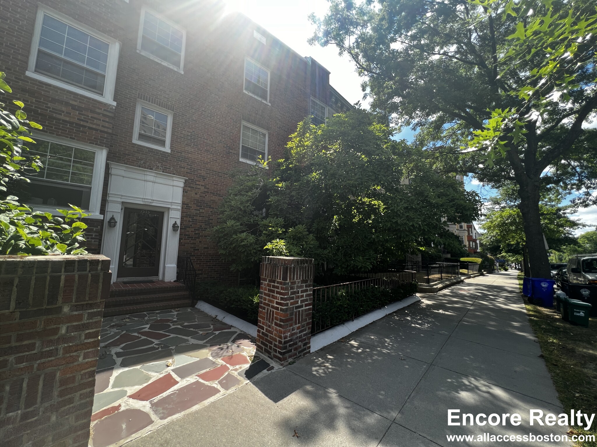 1555 Beacon St, Brookline