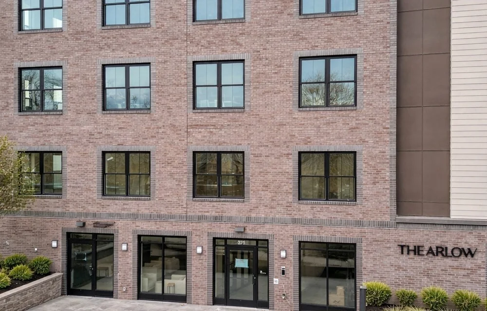 375 Cummins Highway, Roslindale