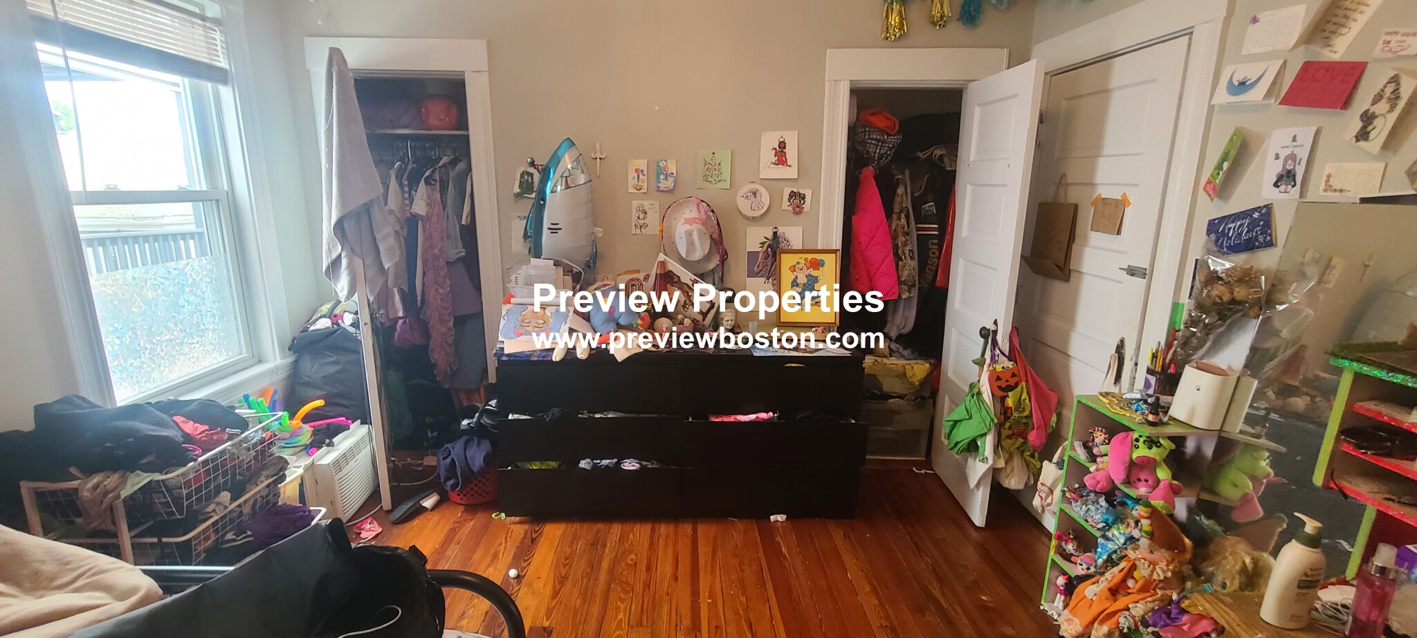 348 Faneuil St, Oak Square