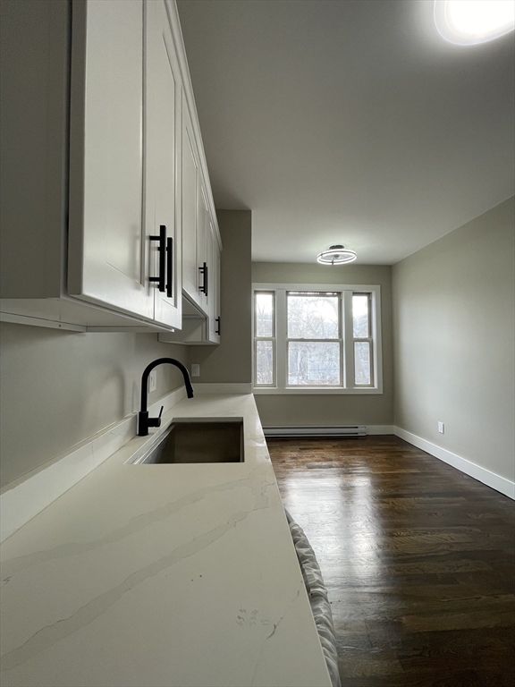 38 Hutchings, Roxbury