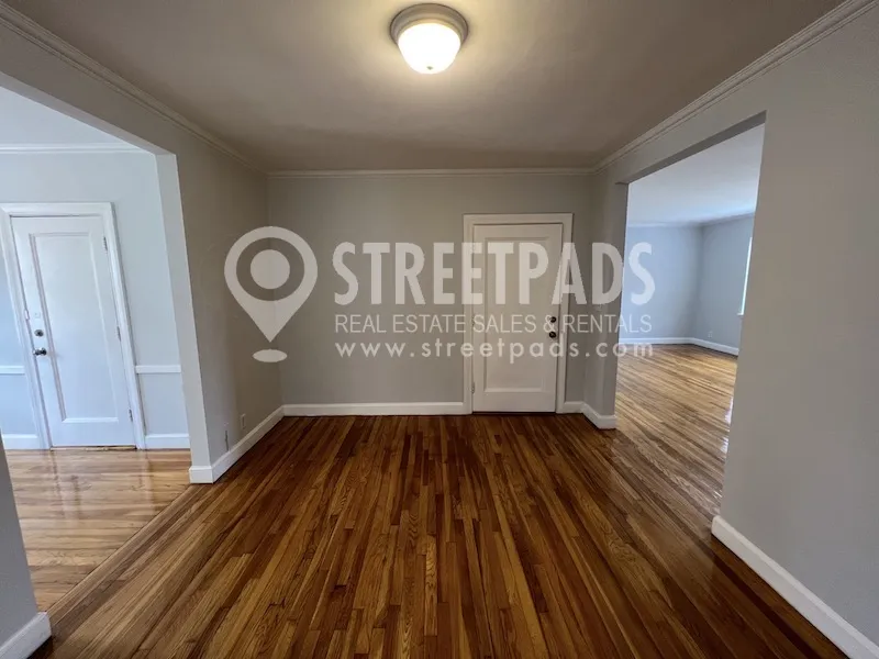 1163 Beacon St, Longwood