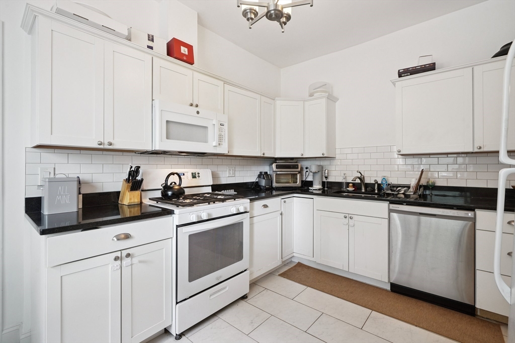 67 Concord Ave, Inman Square